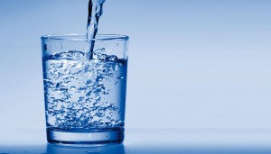 L'eau du robinet est bonne et pas chère.